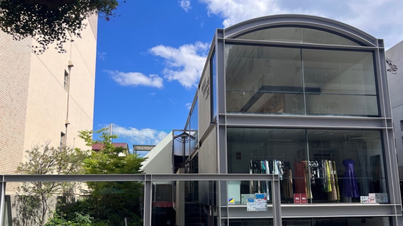 work-and-place神戸北野をオフィスっぽくしなかった理由 ― 新しい働き方を体験できる場所としての設計について ―の写真